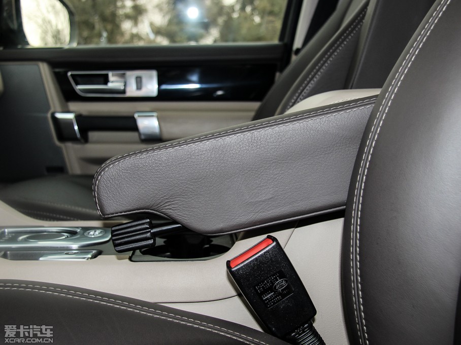 2014lF Ĵ 3.0 V6 SC HSE Luxury