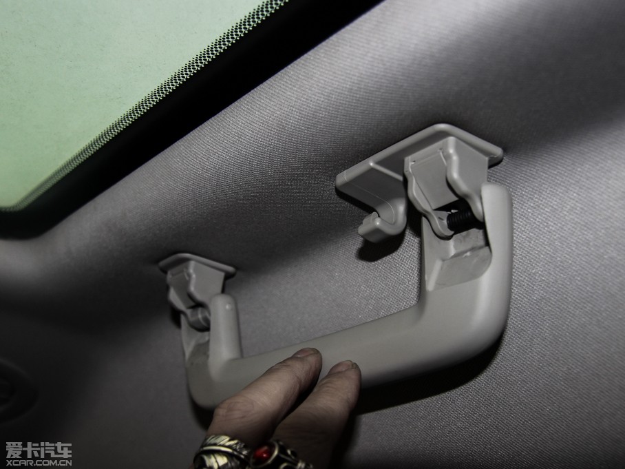 2014lF Ĵ 3.0 V6 SC HSE Luxury