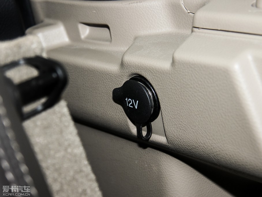 2014lF Ĵ 3.0 V6 SC HSE Luxury