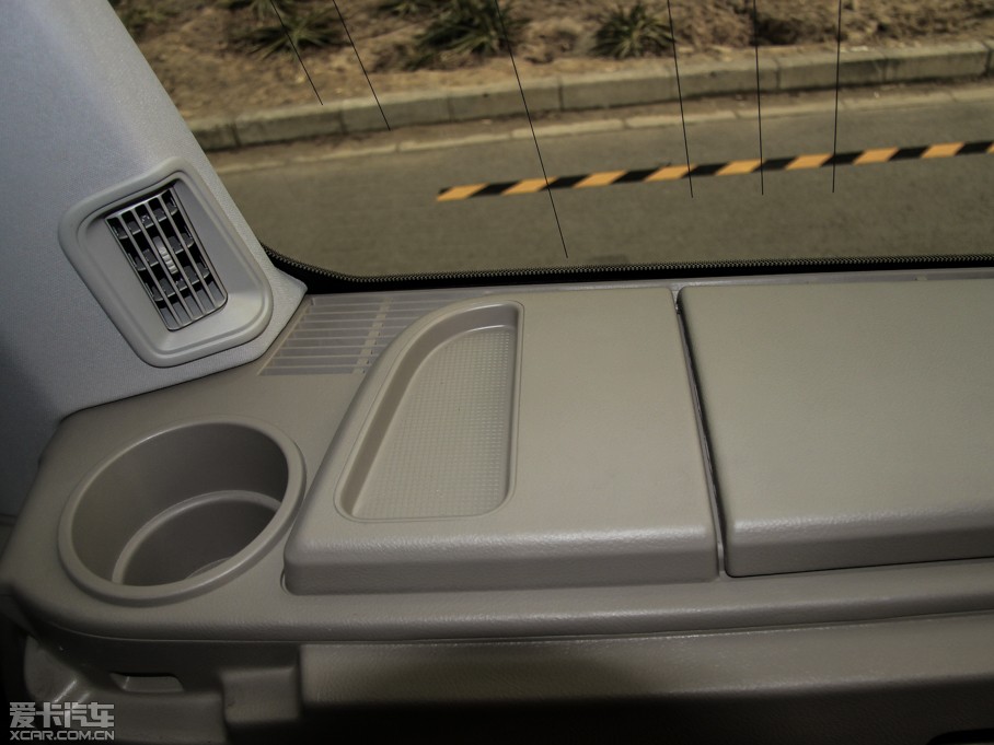 2014lF Ĵ 3.0 V6 SC HSE Luxury