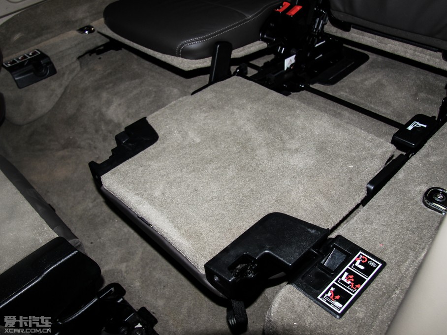 2014lF Ĵ 3.0 V6 SC HSE Luxury