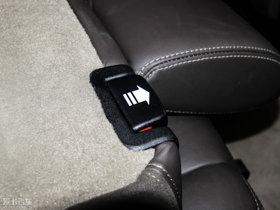 2014lF Ĵ 3.0 V6 SC HSE Luxury