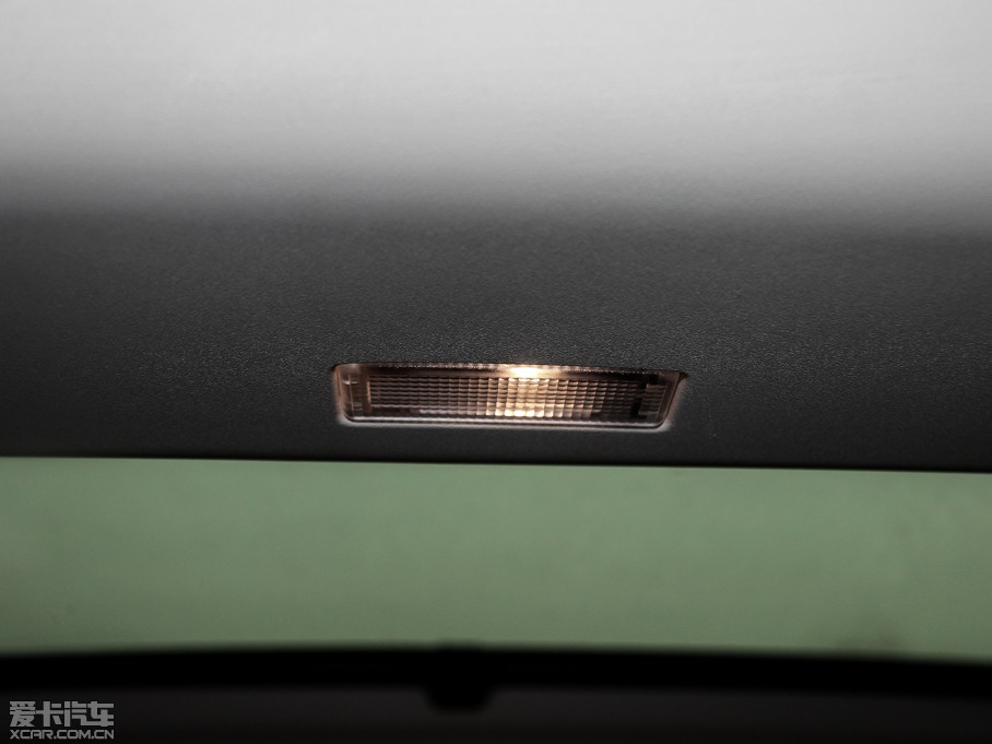 2014lF Ĵ 3.0 V6 SC HSE Luxury