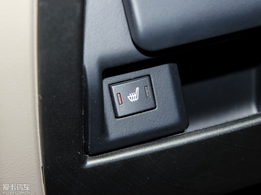 2014lF Ĵ 3.0 V6 SC HSE Luxury