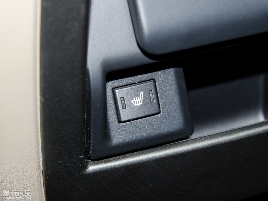 2014l(f)F(xin) Ĵ 3.0 V6 SC HSE Luxury