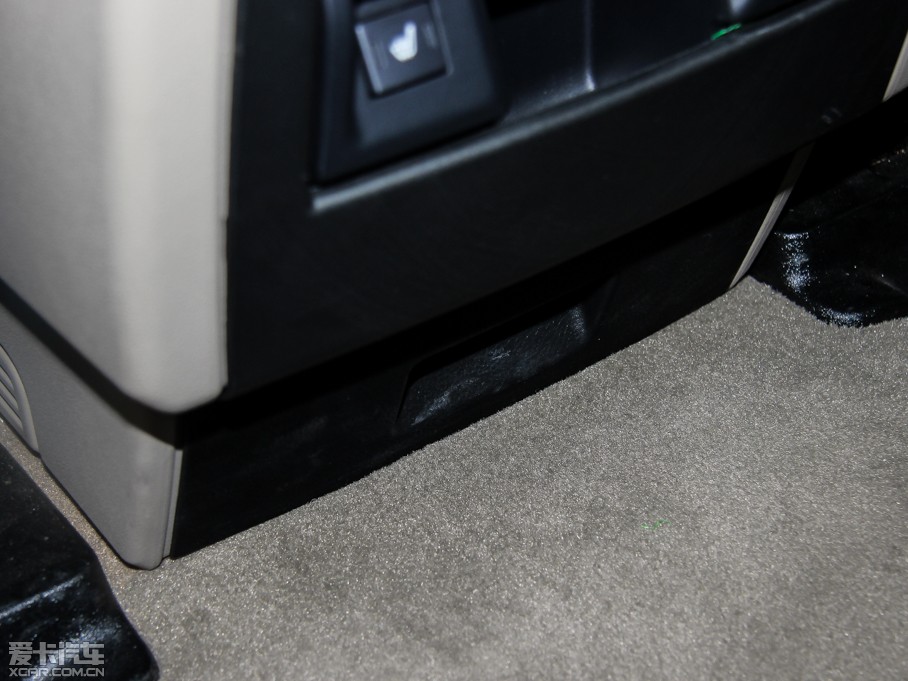 2014l(f)F(xin) Ĵ 3.0 V6 SC HSE Luxury