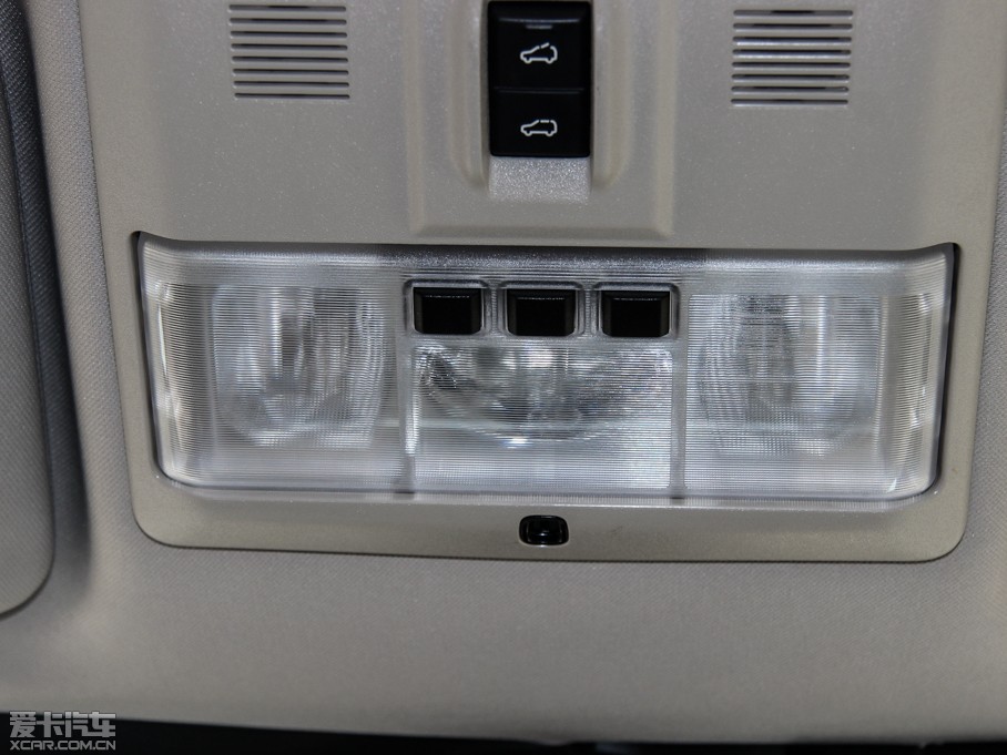 2014lF Ĵ 3.0 V6 SC HSE Luxury