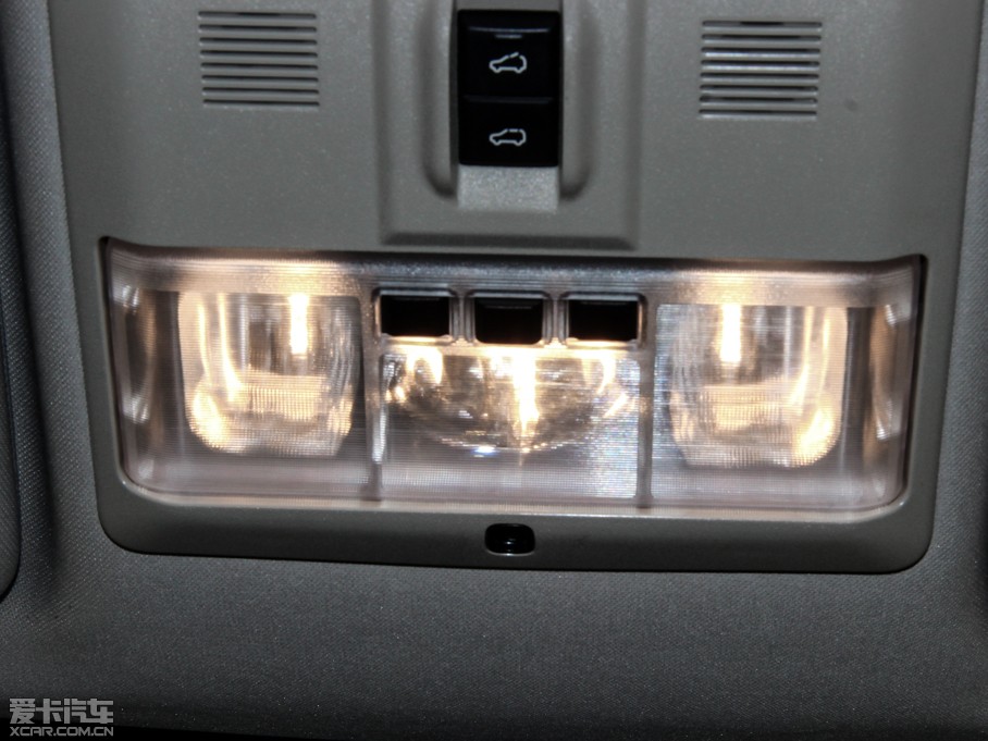 2014lF Ĵ 3.0 V6 SC HSE Luxury