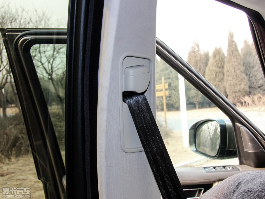 2014lF Ĵ 3.0 V6 SC HSE Luxury