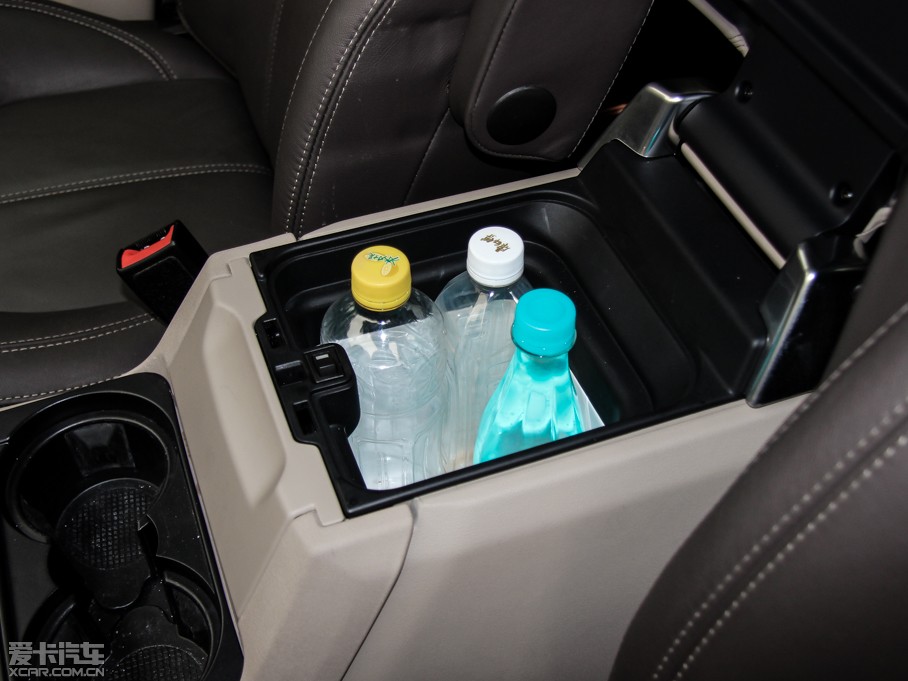 2014lF Ĵ 3.0 V6 SC HSE Luxury