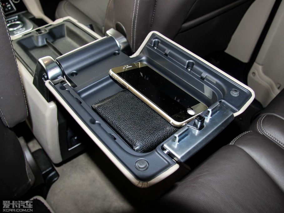 2014lF Ĵ 3.0 V6 SC HSE Luxury