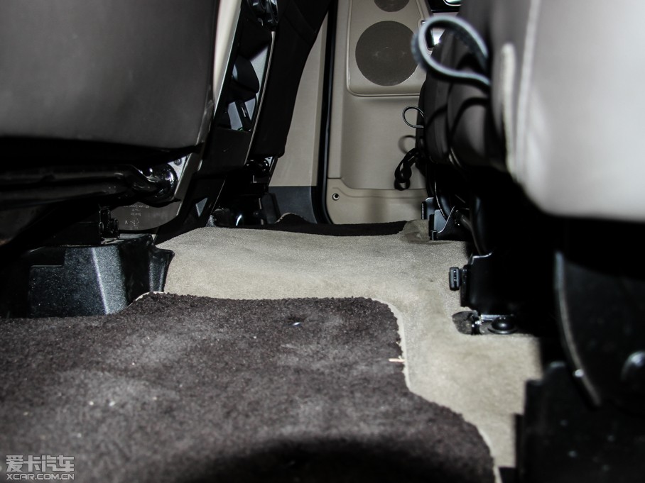 2014lF Ĵ 3.0 V6 SC HSE Luxury