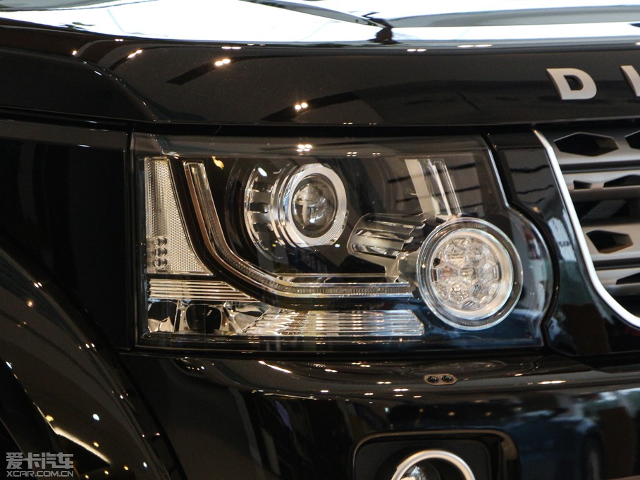 2014lF Ĵ 3.0 V6 SC SE