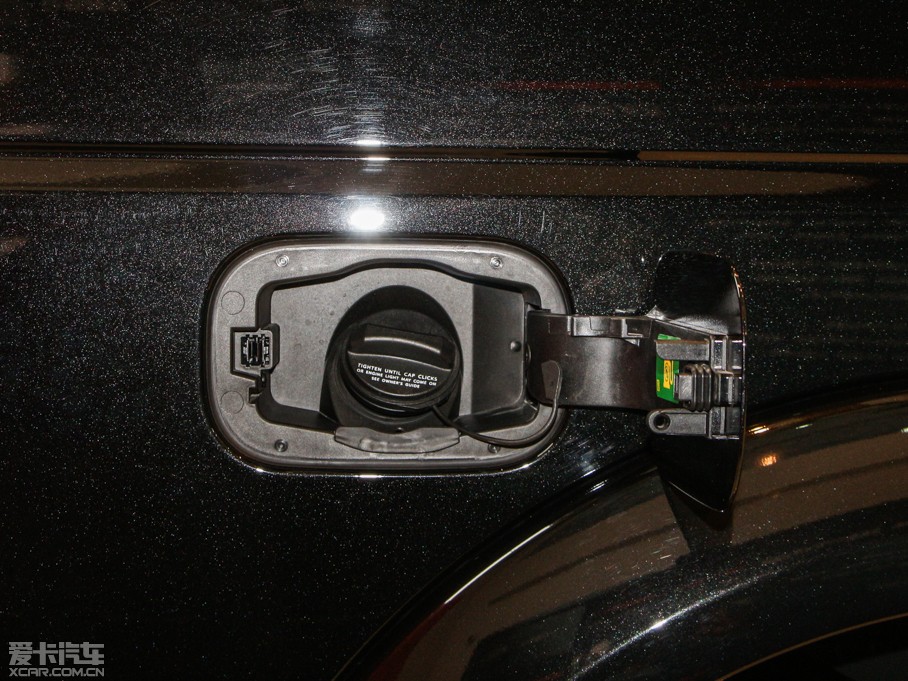 2014lF Ĵ 3.0 V6 SC SE