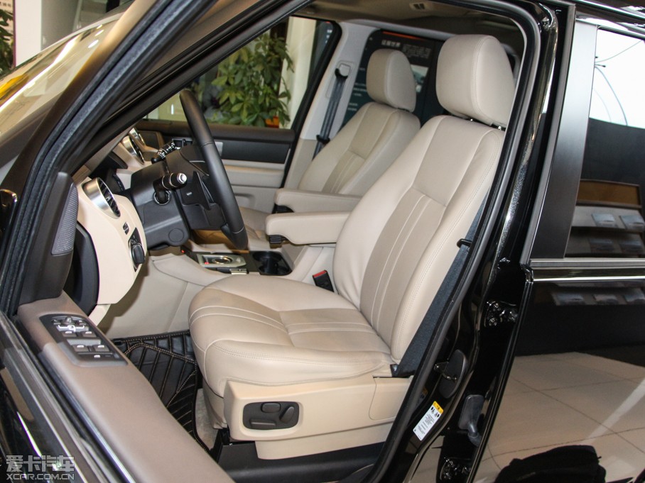 2014lF Ĵ 3.0 V6 SC SE