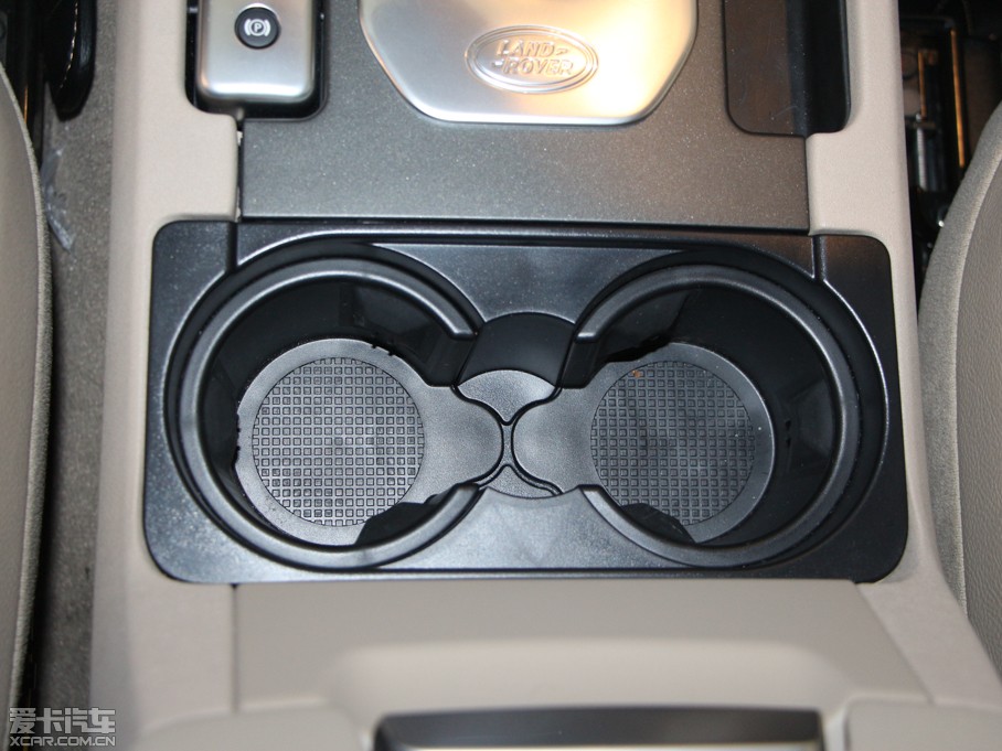 2014lF Ĵ 3.0 V6 SC SE