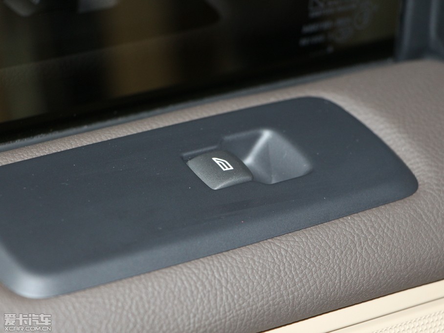 2014l(f)F(xin) Ĵ 3.0 V6 SC SE