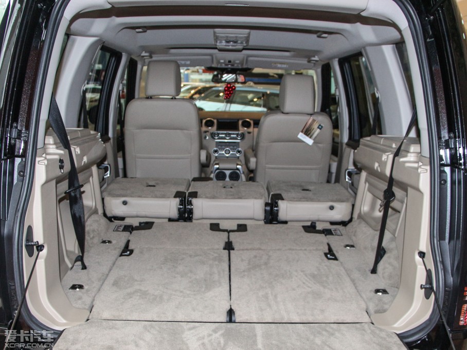 2014lF Ĵ 3.0 V6 SC SE