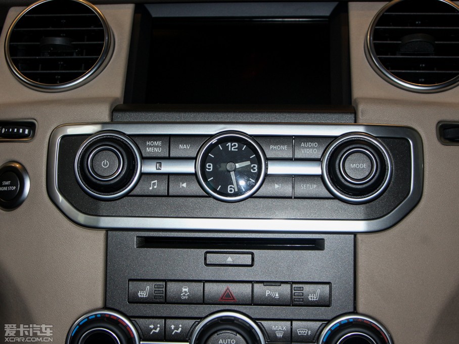 2014lF Ĵ 3.0 V6 SC SE