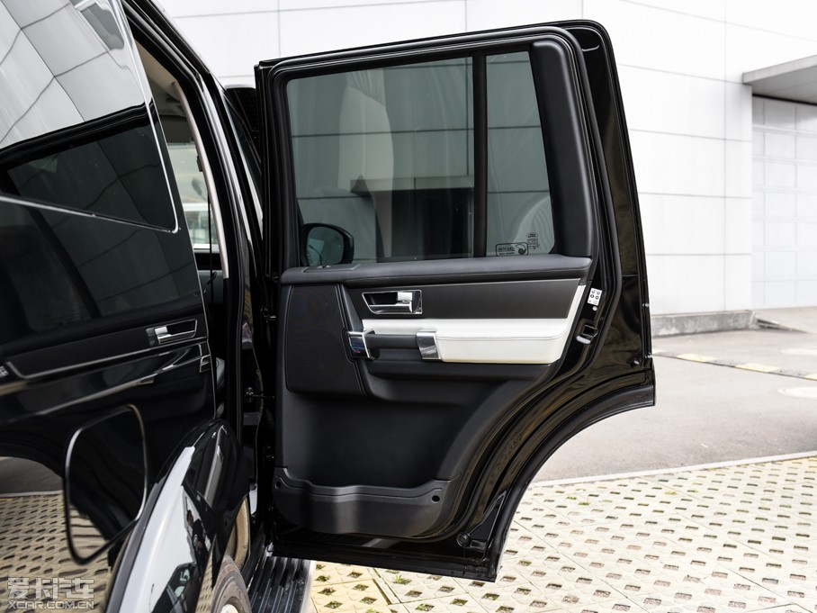 2014lF Ĵ 3.0 V6 XXV 25