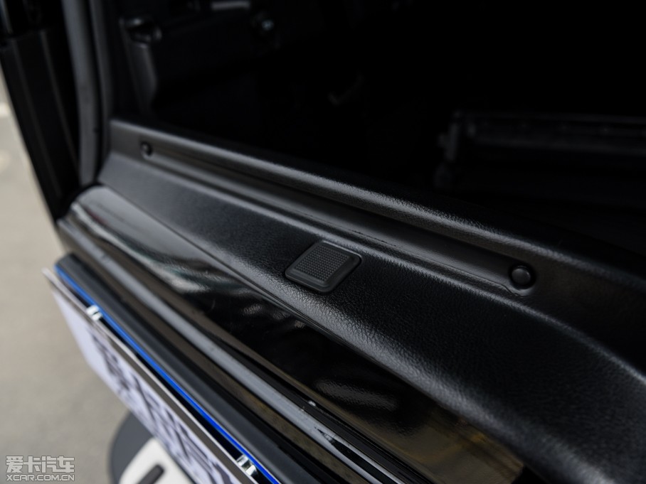 2014lF Ĵ 3.0 V6 XXV 25