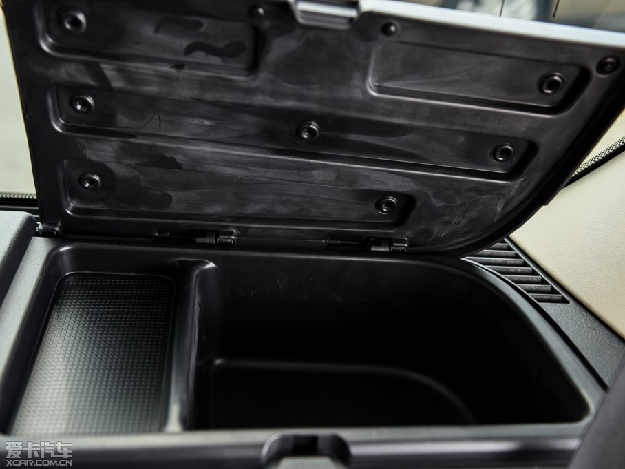 2014lF Ĵ 3.0 V6 XXV 25