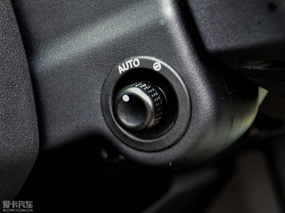 2014lF Ĵ 3.0 V6 XXV 25