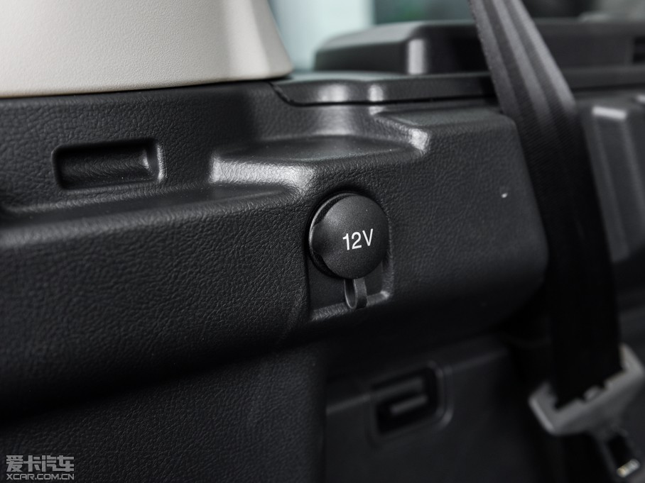 2014lF Ĵ 3.0 V6 XXV 25