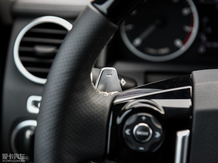 2014lF Ĵ 3.0 V6 XXV 25