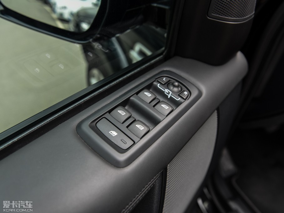 2014lF Ĵ 3.0 V6 XXV 25