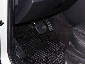 2014Ĵ 3.0 V6 SC HSE Luxury g