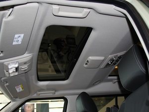 2014Ĵ 3.0 V6 SC HSE Luxury g