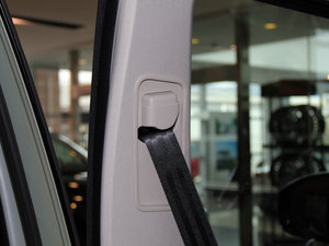 2014Ĵ 3.0 V6 SC HSE Luxury g