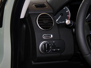 2014Ĵ 3.0 V6 SC HSE Luxury п؅^