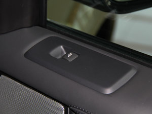 2014Ĵ 3.0 V6 SC HSE Luxury п؅^