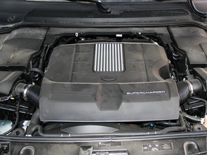 2014款第四代 3.0 V6 SC HSE 发动机