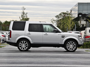 2014Ĵ 3.0 V6 XXV 25 w^