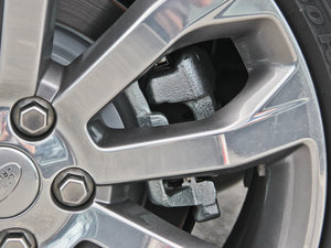 2014Ĵ 3.0 V6 XXV 25 ^