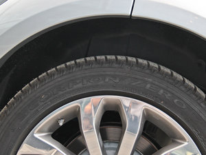 2014Ĵ 3.0 V6 XXV 25 ^