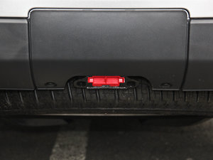 2014Ĵ 3.0 V6 XXV 25 ^