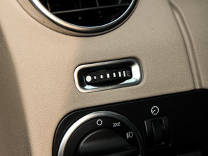 2014Ĵ 3.0 V6 SC HSE Luxury g