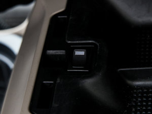 2014Ĵ 3.0 V6 SC HSE Luxury g