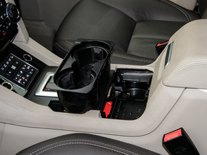 2014Ĵ 3.0 V6 SC HSE Luxury g