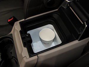 2014Ĵ 3.0 V6 SC HSE Luxury g