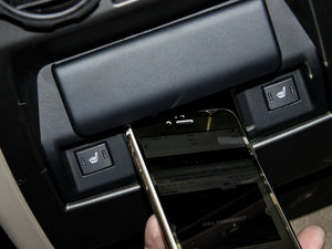 2014Ĵ 3.0 V6 SC HSE Luxury g