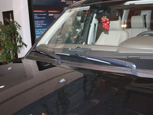 2014Ĵ 3.0 V6 SC SE ^