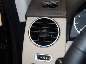 2014Ĵ 3.0 V6 SC SE g