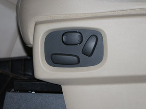 2014Ĵ 3.0 V6 SC SE g