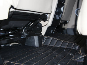 2014Ĵ 3.0 V6 SC SE g