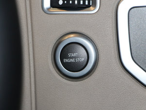 2014Ĵ 3.0 V6 SC SE п؅^(q)